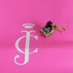 JUICY COUTURE LIMITED EDITION SLED CHARM🛷🛷🛷